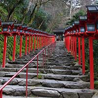 神社に繋がる道